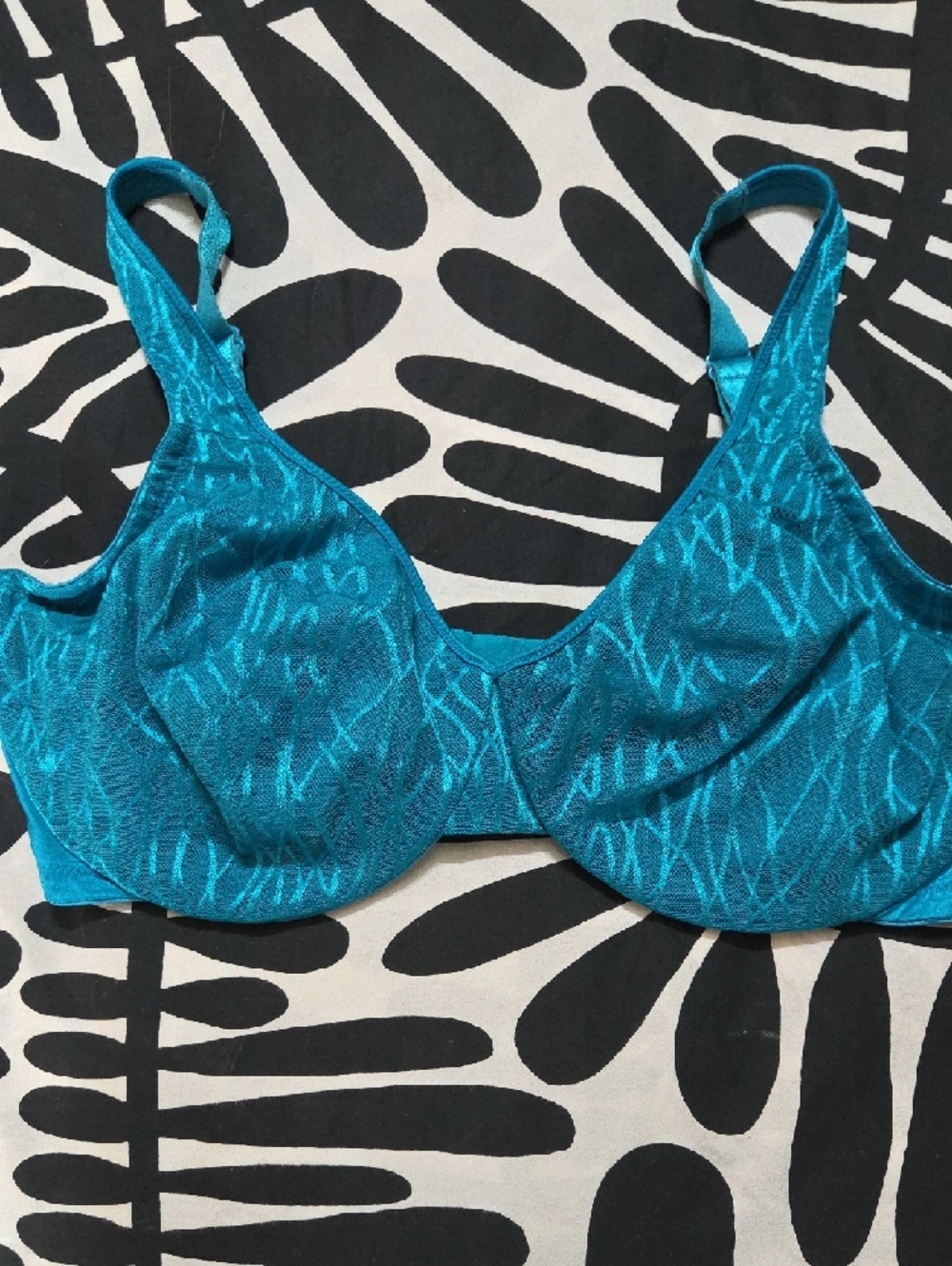 Maidenform 38D Teal MESH Underwire Bra, Lined & No Padding